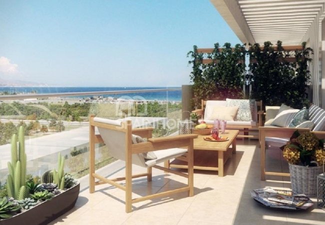 Torre Del Mar'da Yüzme Havuzlu Avantajlı Konumlu Daireler 4