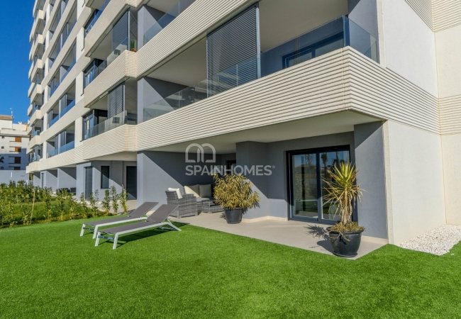 Contemporary Apartments with Storage Room and Garage in Costa Blanca