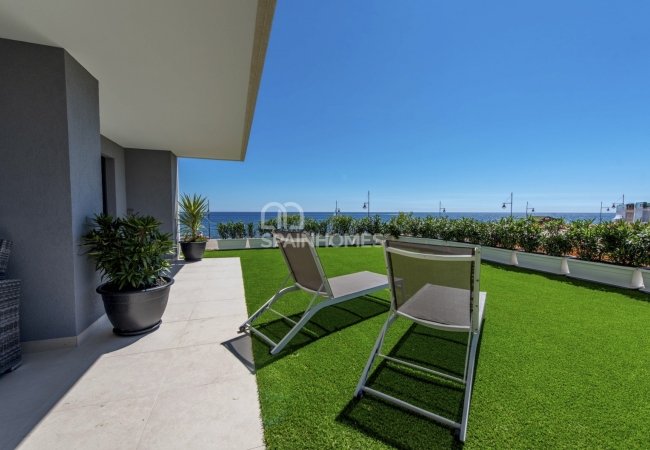 Contemporary Apartments with Storage Room and Garage in Costa Blanca