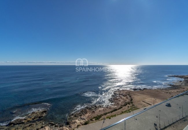 Contemporary Apartments with Storage Room and Garage in Costa Blanca