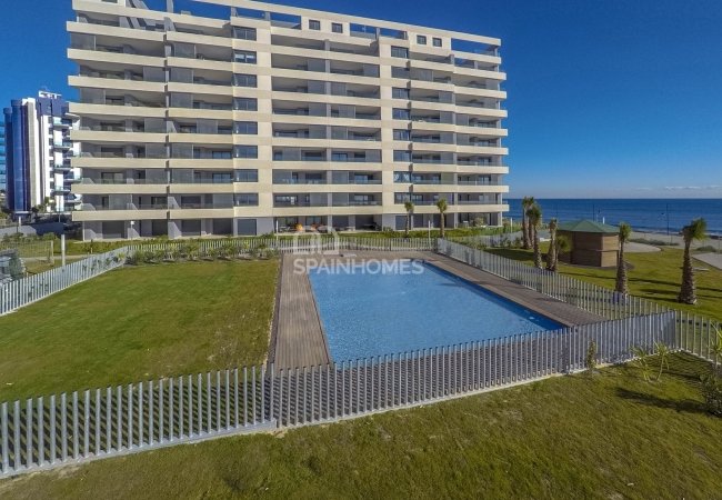 Contemporary Apartments with Storage Room and Garage in Costa Blanca