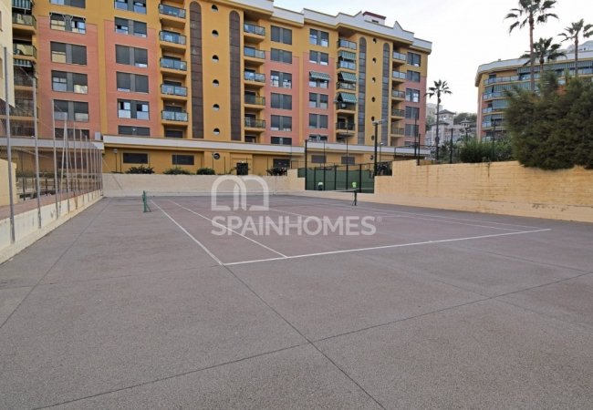 Beachfront Apartment in a Great Location in Torremolinos 10