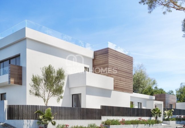 Well-located Prestigious Villa in Marbella Costa Del Sol 2