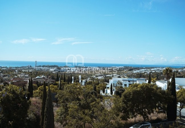 Benahavis'te Prestijli Bölgede Satılık Müstakil Villa 2