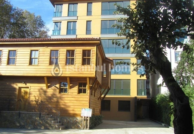 Well Located Apartments with Bosphorus Views in Besiktas 4