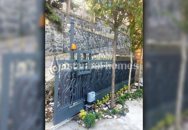 Well Located Apartments with Bosphorus Views in Besiktas 6