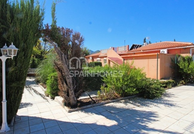 Private Country House Close to Amenities in Malaga