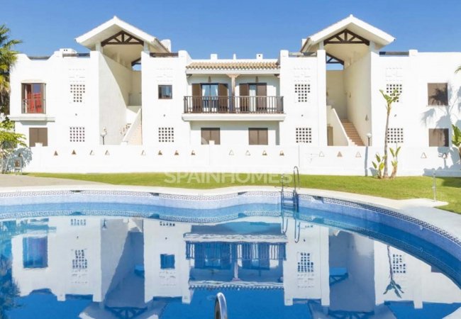 Charming Apartments with Rich Facilities in Cádiz 4