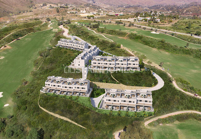 Mijas'ta Modern Tasarımlı Panoramik Manzaralı Daireler 9