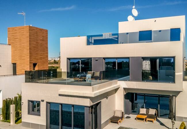 Luxury Stunning Villa in Orihuela, Alicante 1
