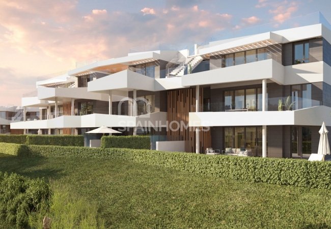 Málaga'nın Merkezinde Şehir ve Deniz Manzaralı Lüks Daireler 3