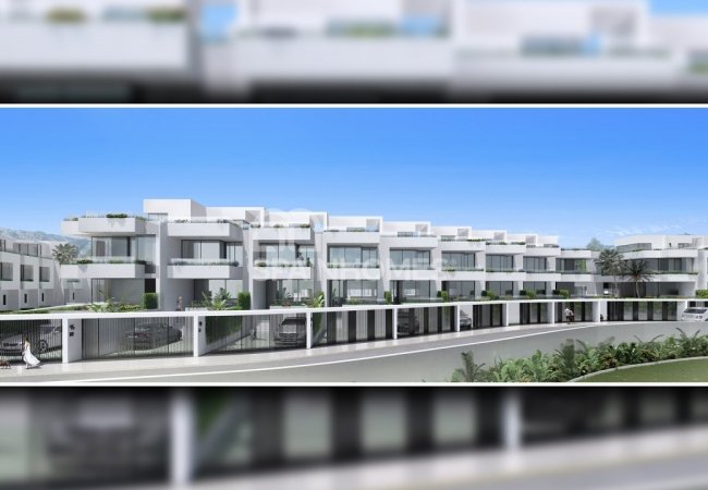 Fuengirola Townhouses Close to the Beach and All Facilities 4