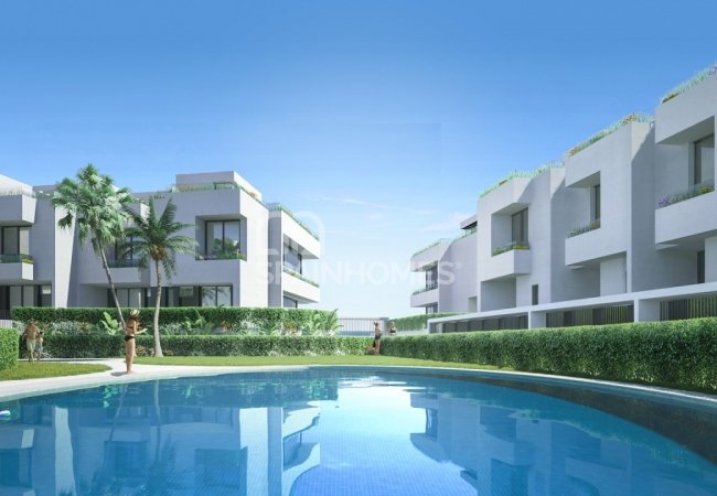 Fuengirola Townhouses Close to the Beach and All Facilities 6