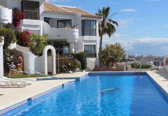 Southwest Facing Townhouses in Benalmádena with Sea View 1