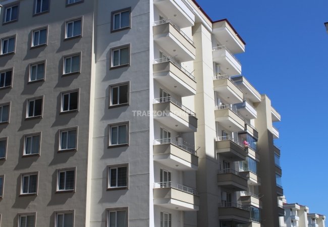 Spacious Cheap Flat in Trabzon Yomra Next to the Hospital