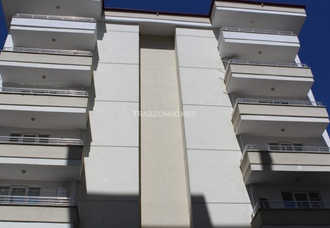 Spacious Cheap Flat in Trabzon Yomra Next to the Hospital