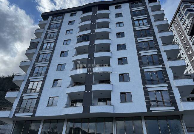Appartements Spacieux Avec Salles De Bain Attenantes À Trabzon 1