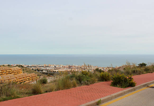 Magnifique Terrain Vue Mer Adapté Pour Villa À Benalmádena 1