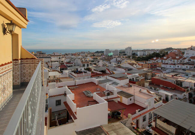 Panoramisch Uitzicht Op Zee Herenhuis In Benalmadena 1