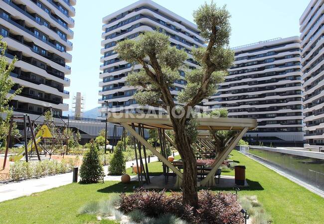 Luxurious Real Estate in Complex with Rich Social Amenities in Bursa