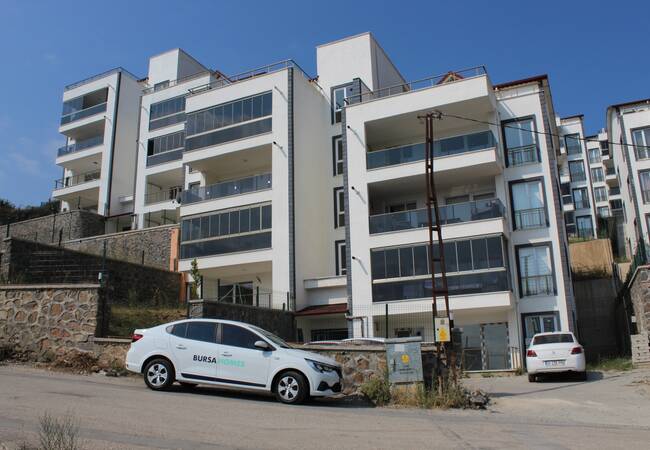 Spacious Property in a Complex with Pool in Mudanya Bursa