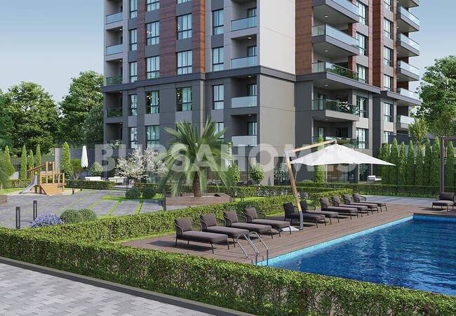 Spacious 4+1 Apartments in an Advantageous Location in Bursa 1