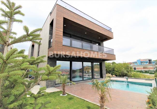 Luxury Detached Houses Built for Utmost Comfort in Nilufer Bursa