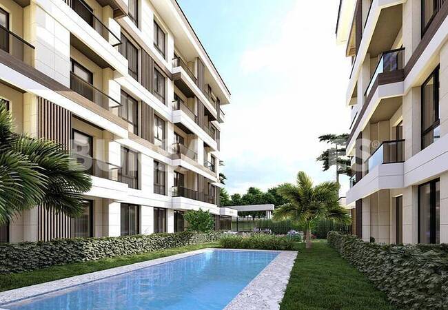 Investment Apartment in a Complex with Pool in Nilufer Bursa