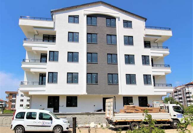 Apartments Within Walking Distance of the Beach in Yalova