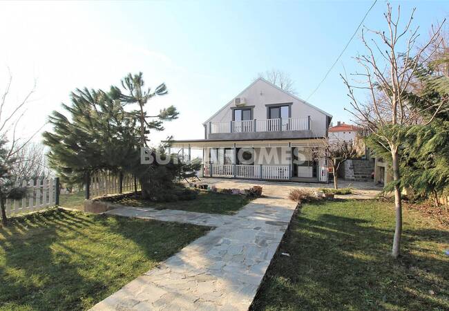 Furnished Lake View Duplex House with En-suite Bathroom in Yalova