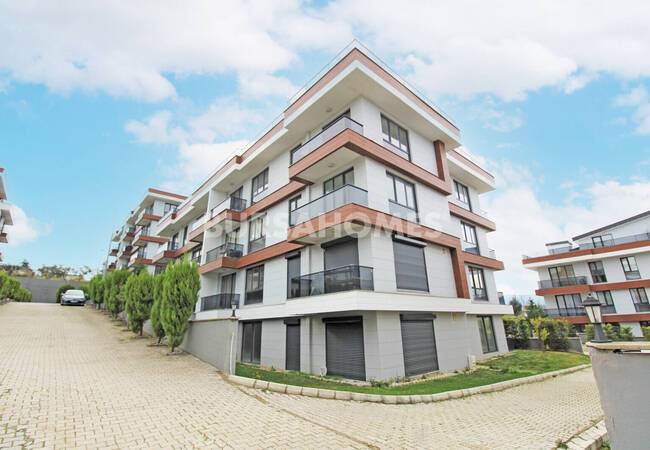 Apartment Within Walking Distance of the Sea in Yalova 1