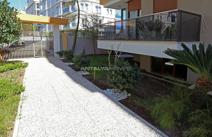 Duplex 4+1 Apartment with Terrace in Konyaalti Hurma 6
