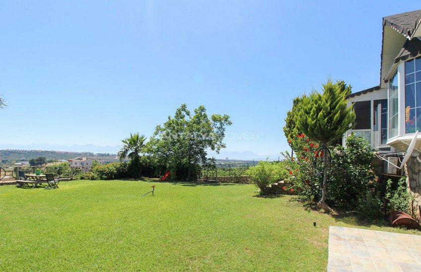 Panoramic Sea and Mountain View Farmhouse in Antalya 6