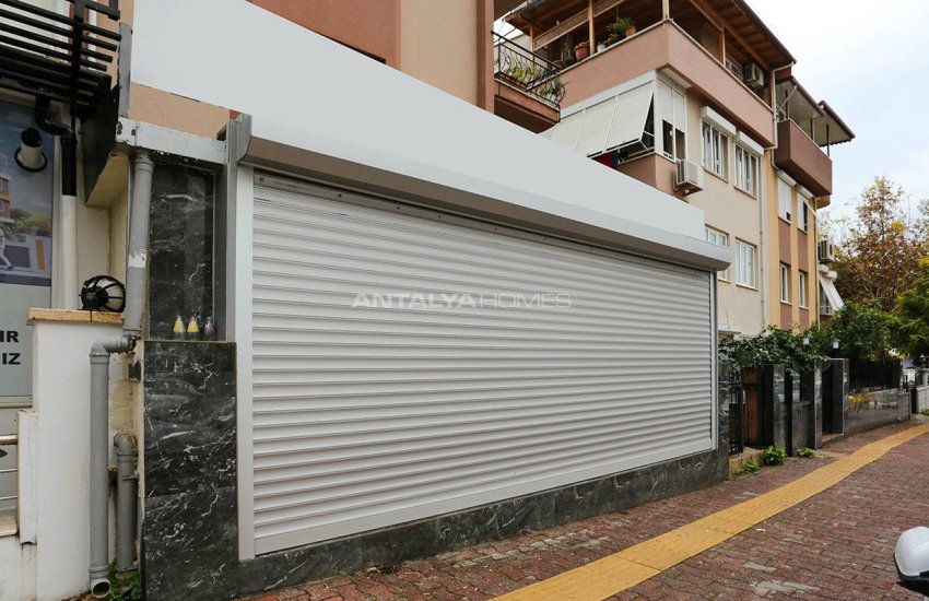 Centrally Located Office with Furniture in Muratpasa 5