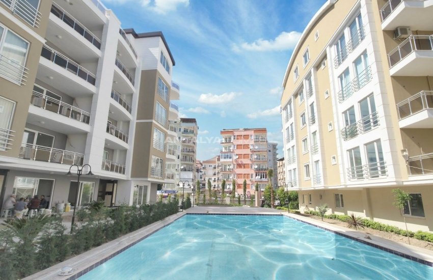 Quality Houses in Konyaalti Antalya Close to the Beach 1