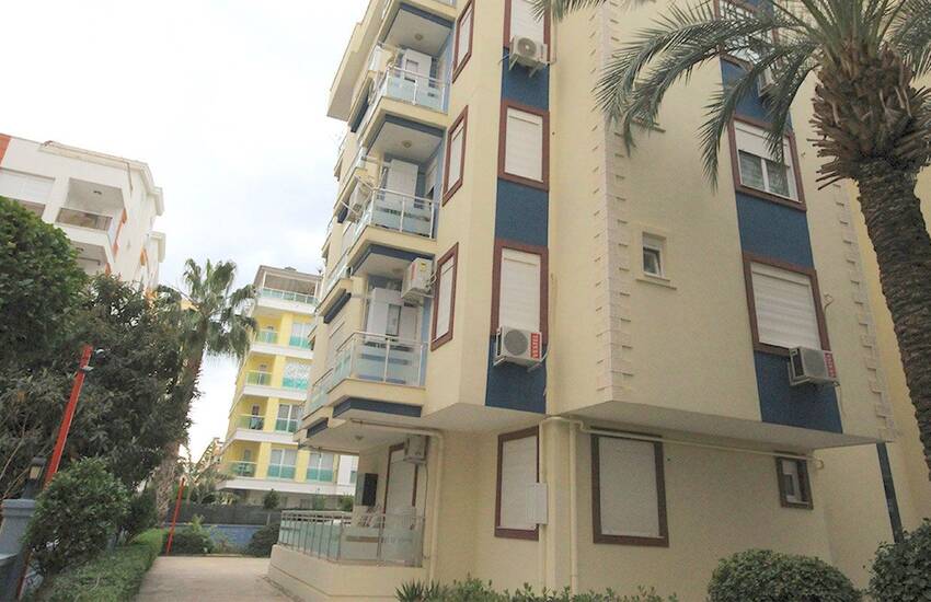 Konyaalti Lägenhet Erbjuder Omfattande Faciliteter I Antalya