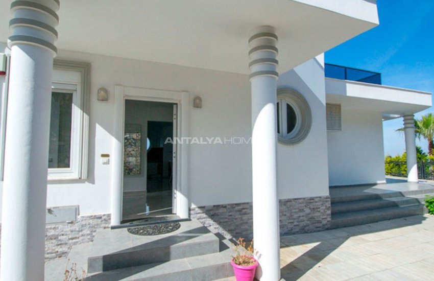 Furnished Sea View House with Private Pool in Kargicak 4