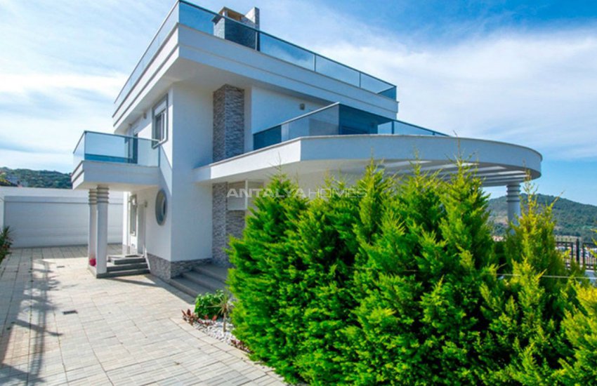 Furnished Sea View House with Private Pool in Kargicak 6
