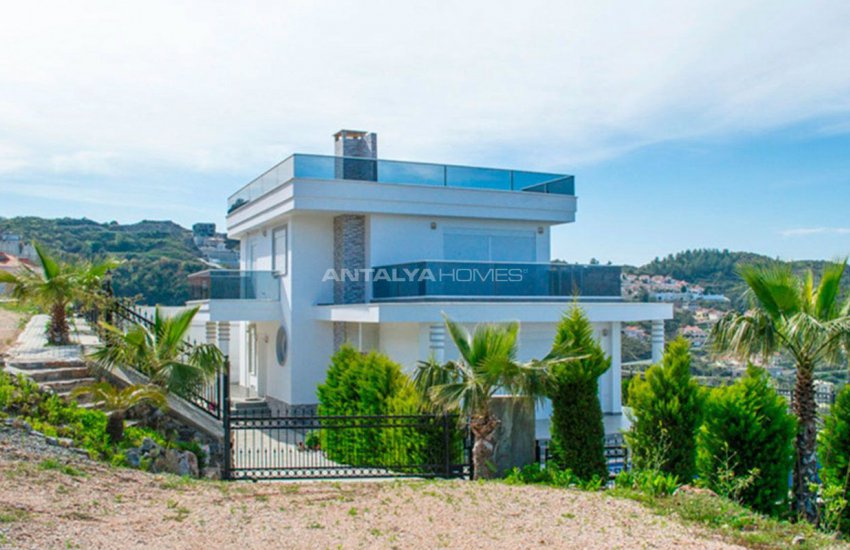 Furnished Sea View House with Private Pool in Kargicak 9