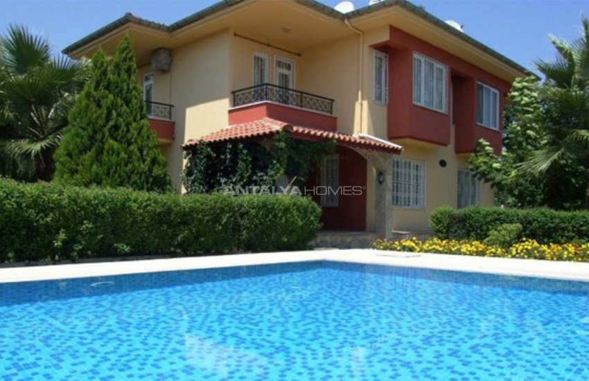 Semi-detached Villa Reflecting the Holiday Life in Camyuva 2