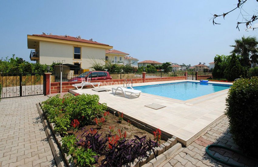 Semi-detached Villa Reflecting the Holiday Life in Camyuva 12