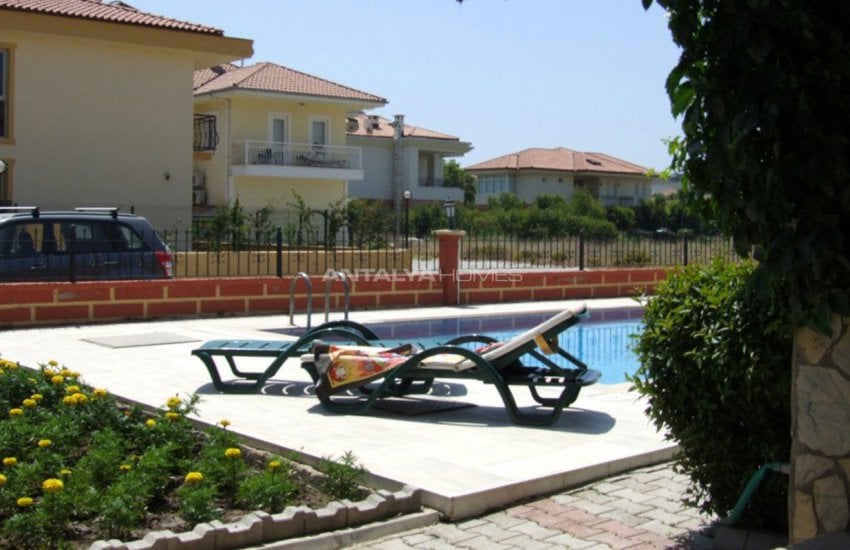 Semi-detached Villa Reflecting the Holiday Life in Camyuva 9