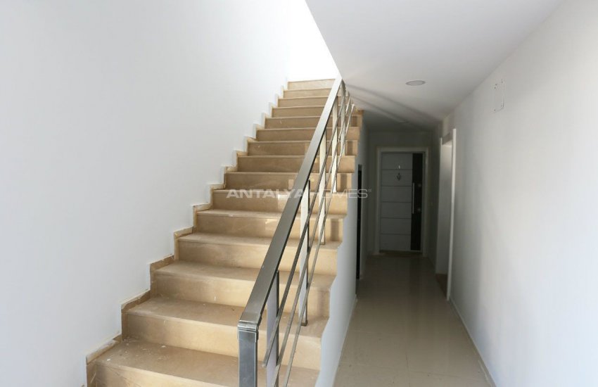 املاک و مستغلات مناسب سرمایه گذاری در 100 متری خیابان توریسم 9