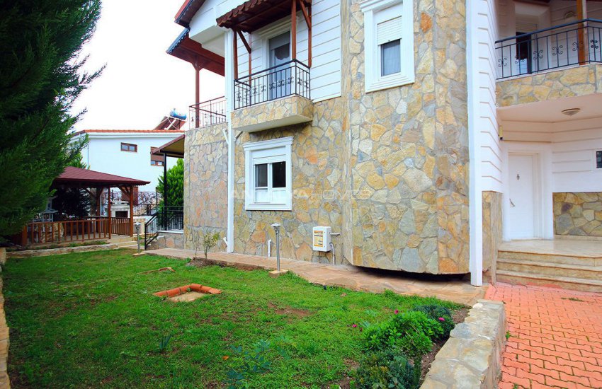 Fully Furnished Villa with Mountain View in Antalya 5