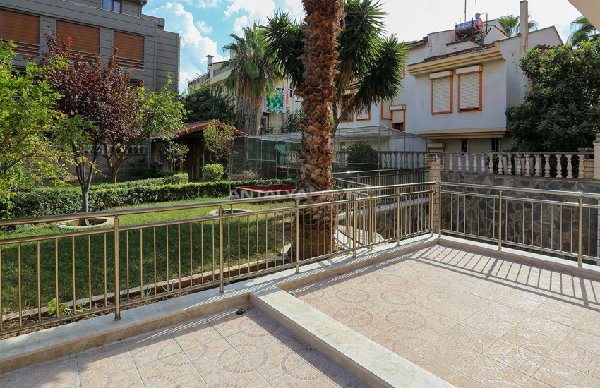 خانه ای مستقل زیبا با فاصله 450 متری تا ساحل در آنتالیا 6