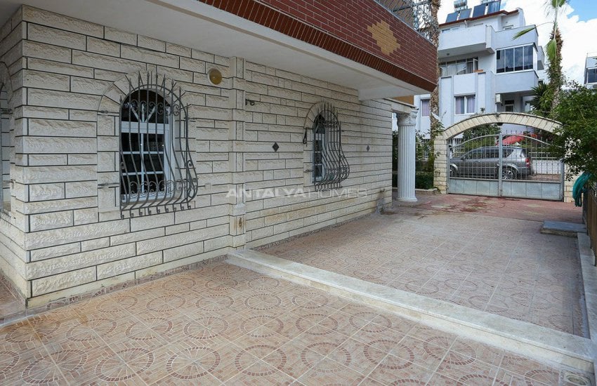 خانه ای مستقل زیبا با فاصله 450 متری تا ساحل در آنتالیا 10