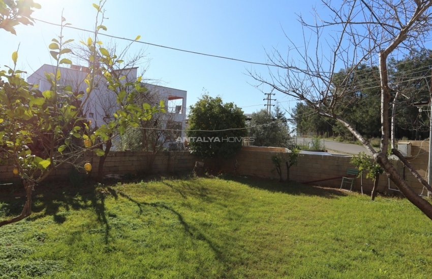 3 Storey Real Estate with Private Pool in Aksu Antalya 9