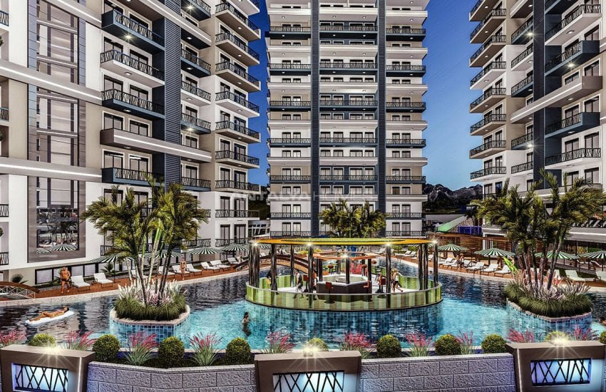 Real Estate with Fantastic Features in Mahmutlar Alanya 2