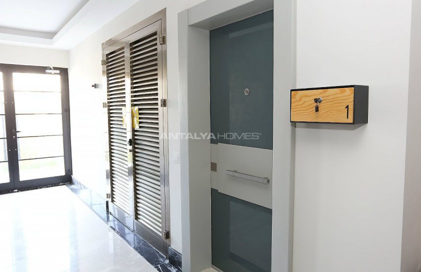 Antalya Houses in the Low-rise Residential Complex 13