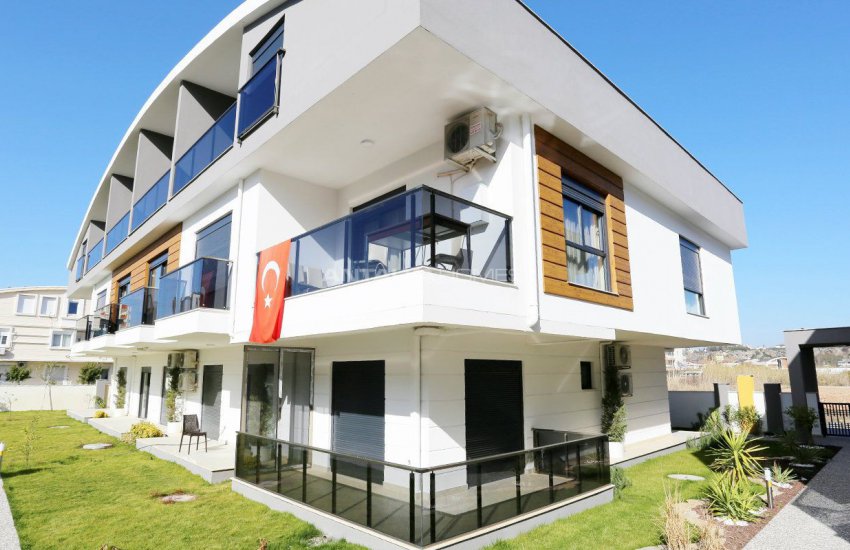 Antalya Houses in the Low-rise Residential Complex 9